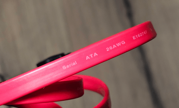 SATA Data Cable - Image 4
