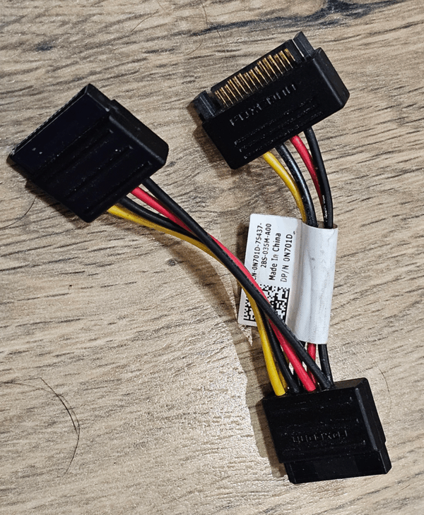 SATA Power Splitter